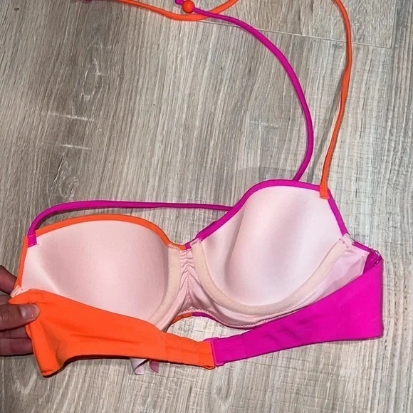 Victoria’s Secret pink and orange bikini top - Picture 2 of 3